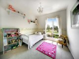 https://images.listonce.com.au/custom/160x/listings/413-seisman-place-port-melbourne-vic-3207/062/01794062_img_06.jpg?t3T3Ta-BQUY