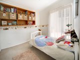https://images.listonce.com.au/custom/160x/listings/413-seisman-place-port-melbourne-vic-3207/062/01794062_img_07.jpg?5VP49LHZVAo