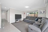 https://images.listonce.com.au/custom/160x/listings/413-tinworth-avenue-mount-clear-vic-3350/239/01779239_img_03.jpg?Ls5-MTqJNLU