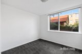 https://images.listonce.com.au/custom/160x/listings/4130-alexandra-street-st-kilda-east-vic-3183/600/01672600_img_05.jpg?cZ-XvkszDZM