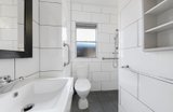 https://images.listonce.com.au/custom/160x/listings/4131-grange-road-carnegie-vic-3163/592/01815592_img_02.jpg?Hj_TqwWgpyY