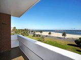 https://images.listonce.com.au/custom/160x/listings/41313-beaconsfield-parade-st-kilda-west-vic-3182/569/01087569_img_03.jpg?epg5JbtZ3Q0