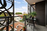 https://images.listonce.com.au/custom/160x/listings/413862-glenferrie-road-hawthorn-vic-3122/129/01683129_img_05.jpg?L6rlqJovJSw