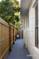 https://images.listonce.com.au/custom/160x/listings/414-donna-buang-street-camberwell-vic-3124/410/01900410_img_10.jpg?MKTJV_FlToo