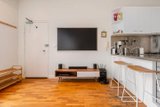 https://images.listonce.com.au/custom/160x/listings/414-tullo-place-richmond-vic-3121/852/01983852_img_06.jpg?vwAKEyTYP8s