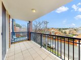 https://images.listonce.com.au/custom/160x/listings/4141-park-street-moonee-ponds-vic-3039/256/01700256_img_02.jpg?_12hARUYDB8