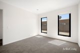 https://images.listonce.com.au/custom/160x/listings/415-limetree-way-lake-gardens-vic-3355/164/01741164_img_02.jpg?Fzahhux1HI0