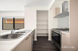 https://images.listonce.com.au/custom/160x/listings/415-limetree-way-lake-gardens-vic-3355/164/01741164_img_08.jpg?TZ8rdMkK8OU