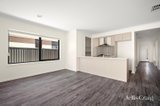 https://images.listonce.com.au/custom/160x/listings/415-limetree-way-lake-gardens-vic-3355/164/01741164_img_10.jpg?Hsa5f3xaqFg