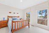 https://images.listonce.com.au/custom/160x/listings/415-melbourne-road-blairgowrie-vic-3942/647/01721647_img_02.jpg?rdIYSpydBws