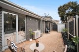 https://images.listonce.com.au/custom/160x/listings/416-bradley-street-newport-vic-3015/646/01298646_img_12.jpg?7rMtu8NMueI