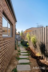 https://images.listonce.com.au/custom/160x/listings/416-bristol-road-pascoe-vale-vic-3044/016/01769016_img_09.jpg?0Rv_Ngu_l6I