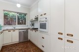 https://images.listonce.com.au/custom/160x/listings/416-edgevale-road-kew-vic-3101/290/01905290_img_05.jpg?_uQ6yXOyK-Q