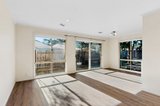 https://images.listonce.com.au/custom/160x/listings/416-wembley-grove-mckinnon-vic-3204/365/01930365_img_05.jpg?6CkAH0onOWE