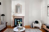 https://images.listonce.com.au/custom/160x/listings/417-bay-street-port-melbourne-vic-3207/100/01682100_img_05.jpg?M6ZueSKrbrI