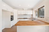 https://images.listonce.com.au/custom/160x/listings/417-gordon-court-ringwood-vic-3134/385/01988385_img_02.jpg?fa0SZvtlrIA