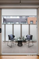 https://images.listonce.com.au/custom/160x/listings/417-landale-avenue-croydon-vic-3136/779/01820779_img_06.jpg?yXiEbC-ItPA