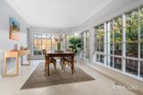 https://images.listonce.com.au/custom/160x/listings/417-marshall-avenue-kew-vic-3101/369/01767369_img_04.jpg?lY6PTMgvumk