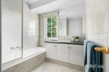 https://images.listonce.com.au/custom/160x/listings/417-marshall-avenue-kew-vic-3101/369/01767369_img_08.jpg?xsVOUSAi8Eg