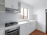 https://images.listonce.com.au/custom/160x/listings/417-oak-grove-ripponlea-vic-3185/129/00960129_img_06.jpg?kbFAACo8LAY