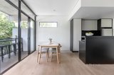 https://images.listonce.com.au/custom/160x/listings/417-st-leonards-avenue-st-kilda-vic-3182/356/01650356_img_03.jpg?buszUSIWKh4