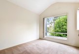 https://images.listonce.com.au/custom/160x/listings/4179-grimshaw-st-greensborough-vic-3088/402/01741402_img_06.jpg?EYey8BZbRus