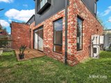 https://images.listonce.com.au/custom/160x/listings/4179-waiora-road-heidelberg-heights-vic-3081/971/01898971_img_08.jpg?QQlS_0uvvmc