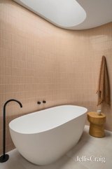https://images.listonce.com.au/custom/160x/listings/418-clarke-street-northcote-vic-3070/391/01950391_img_17.jpg?04TdZO0k22Q