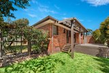 https://images.listonce.com.au/custom/160x/listings/418-illoura-avenue-avenue-ringwood-east-vic-3135/671/01858671_img_06.jpg?mPZp3xaMzxg