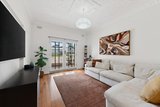 https://images.listonce.com.au/custom/160x/listings/418-st-georges-road-elsternwick-vic-3185/588/01883588_img_02.jpg?IWCaNzFyni0