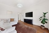 https://images.listonce.com.au/custom/160x/listings/418-st-georges-road-elsternwick-vic-3185/588/01883588_img_03.jpg?sdzZn-VfrwU