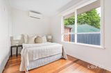 https://images.listonce.com.au/custom/160x/listings/418-tennyson-street-malvern-east-vic-3145/085/01890085_img_07.jpg?d9u3pVEmS3g