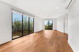 https://images.listonce.com.au/custom/160x/listings/4180-manningham-road-bulleen-vic-3105/858/01801858_img_04.jpg?uHTl2HIDs50
