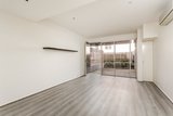 https://images.listonce.com.au/custom/160x/listings/4181-bay-street-port-melbourne-vic-3207/803/01815803_img_03.jpg?QDXRwuAdAUI
