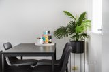https://images.listonce.com.au/custom/160x/listings/4183-brougham-street-kew-vic-3101/646/01255646_img_05.jpg?hxgumpRE52k