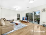 https://images.listonce.com.au/custom/160x/listings/4185-lincoln-road-croydon-vic-3136/933/01525933_img_03.jpg?4lzFPPI4SjI