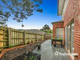 https://images.listonce.com.au/custom/160x/listings/4185-lincoln-road-croydon-vic-3136/933/01525933_img_11.jpg?FTiFdXD3F-0