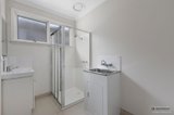 https://images.listonce.com.au/custom/160x/listings/4188-church-street-hamlyn-heights-vic-3215/498/01698498_img_06.jpg?YLDRKIALc3s