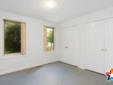 https://images.listonce.com.au/custom/160x/listings/419-newman-road-croydon-vic-3136/513/01529513_img_06.jpg?pJTu4gwZhwg