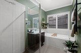 https://images.listonce.com.au/custom/160x/listings/41a-faraday-road-croydon-south-vic-3136/415/01911415_img_08.jpg?Bx_NiCerzVo