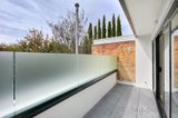 https://images.listonce.com.au/custom/160x/listings/41a-glasshouse-st-richmond-vic-3121/257/01578257_img_06.jpg?BBX2kNBGaAk