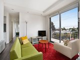 https://images.listonce.com.au/custom/160x/listings/41c-herbert-street-middle-park-vic-3206/873/01794873_img_05.jpg?_KCoLJQ25I8