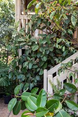 https://images.listonce.com.au/custom/160x/listings/42-alma-street-lower-plenty-vic-3093/354/01815354_img_16.jpg?qa_PetISIWs