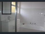 https://images.listonce.com.au/custom/160x/listings/42-arcadia-street-box-hill-south-vic-3128/517/01702517_img_05.jpg?3rwXQJJYicg