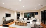 https://images.listonce.com.au/custom/160x/listings/42-baily-street-mount-waverley-vic-3149/358/01943358_img_02.jpg?uRh2koT9FN8