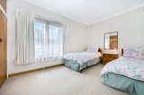 https://images.listonce.com.au/custom/160x/listings/42-bizley-street-mount-waverley-vic-3149/933/01660933_img_08.jpg?vrNTA5HI58s
