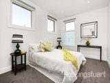 https://images.listonce.com.au/custom/160x/listings/42-boondara-road-mont-albert-north-vic-3129/203/01685203_img_08.jpg?8HoJQoK5uCA