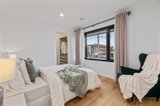 https://images.listonce.com.au/custom/160x/listings/42-canova-drive-glen-waverley-vic-3150/319/01639319_img_08.jpg?lyK9BHkich0