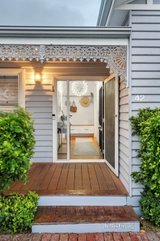 https://images.listonce.com.au/custom/160x/listings/42-challis-street-newport-vic-3015/841/01579841_img_02.jpg?M7zPA6awTy8