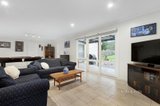 https://images.listonce.com.au/custom/160x/listings/42-chapman-street-diamond-creek-vic-3089/571/01072571_img_03.jpg?n3t0ZyiOTQM